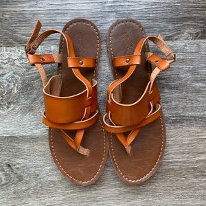 Universal Thread Sandals - Brown